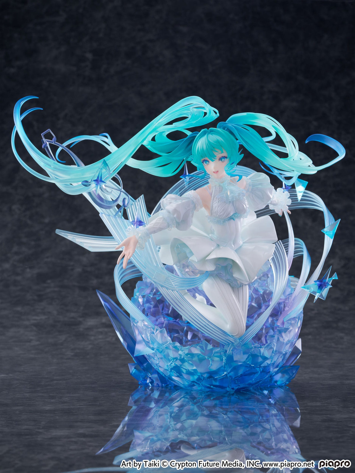 Hatsune Miku - Crystal Dress - figure 1/7 (cyberz)