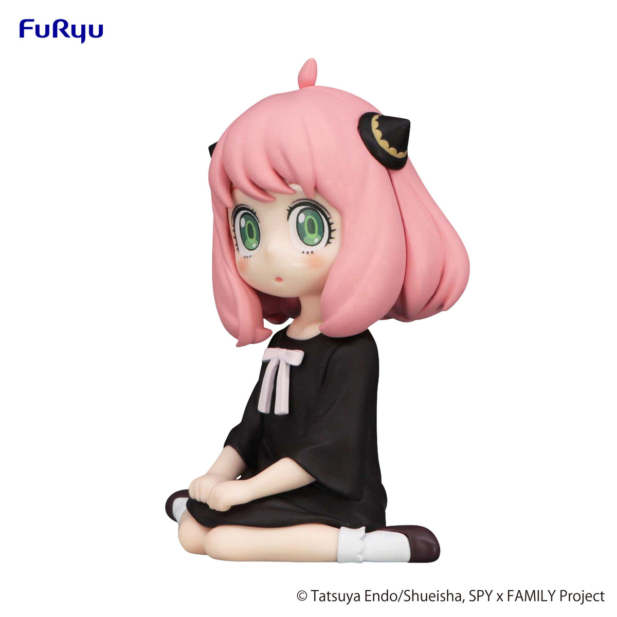 Spy × Family - Anya Forger - Assis sur le plancher Noodle Stopper figurine (Furyu)