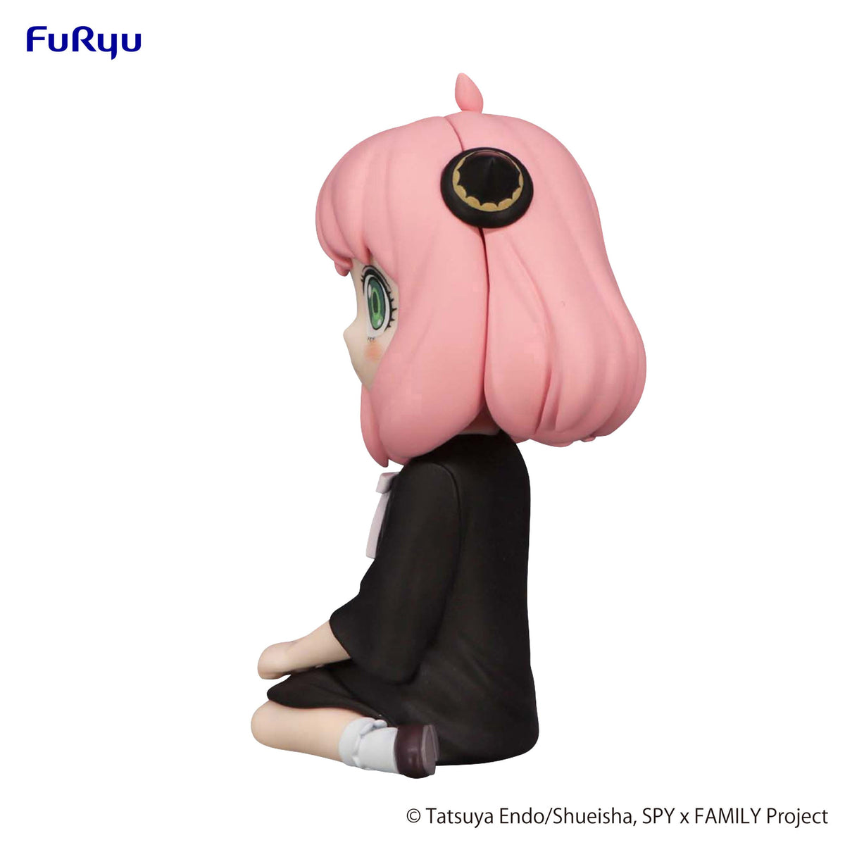 Spy × Family - Anya Forger - Assis sur le plancher Noodle Stopper figurine (Furyu)