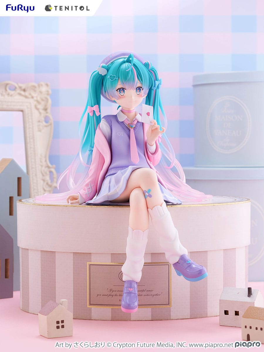 Hatsune Miku - Love Blazer - Tenitol Noodle Stopper Groot Figuur (Furyu)