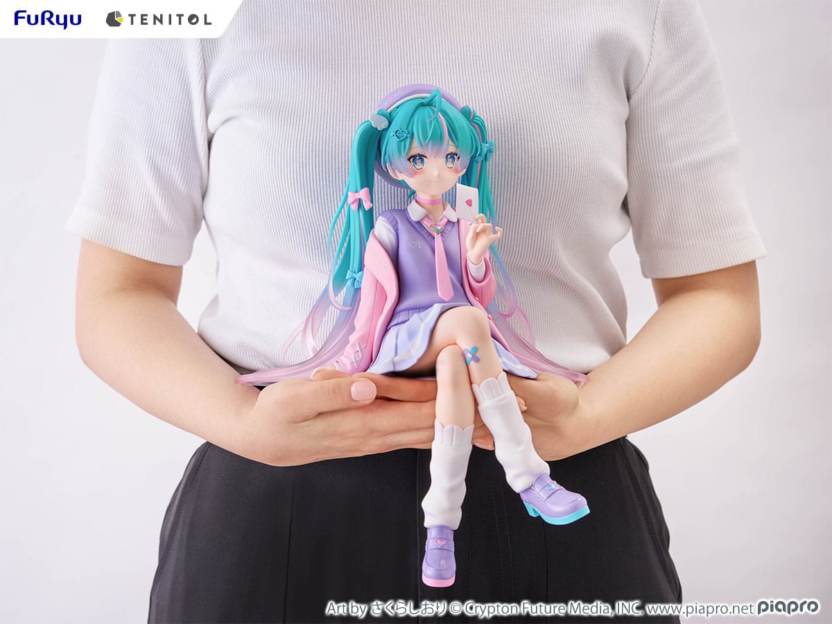 Hatsune Miku - Love Blazer - Tenitol Tapón de Fideos Grande figura (Furyu)