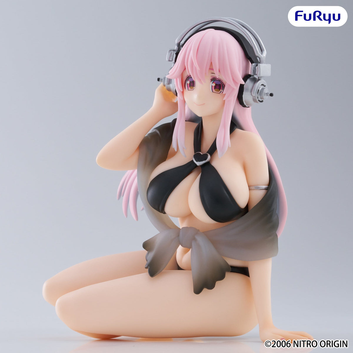 Super Sonico - Swimsuit Black Color - Noodle Stopper Figur (Furyu)
