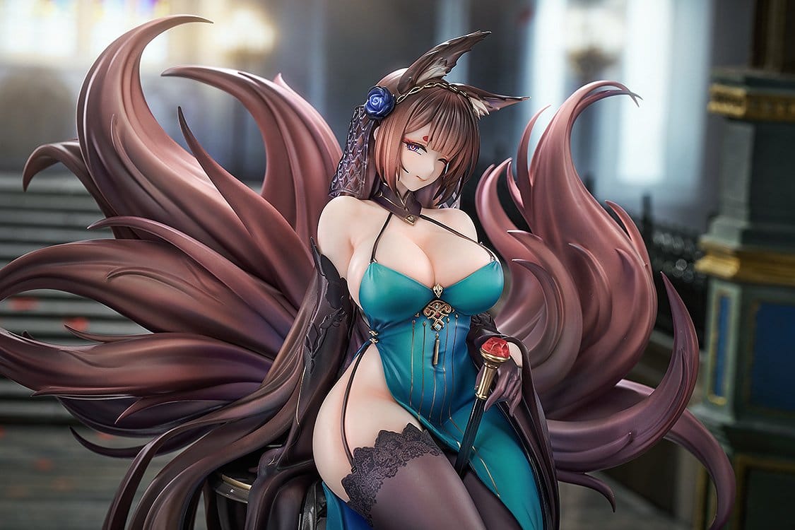 Azur Lane - Amagi - Throne of Fallen Petals Figur 1/7 (Good Smile Company)
