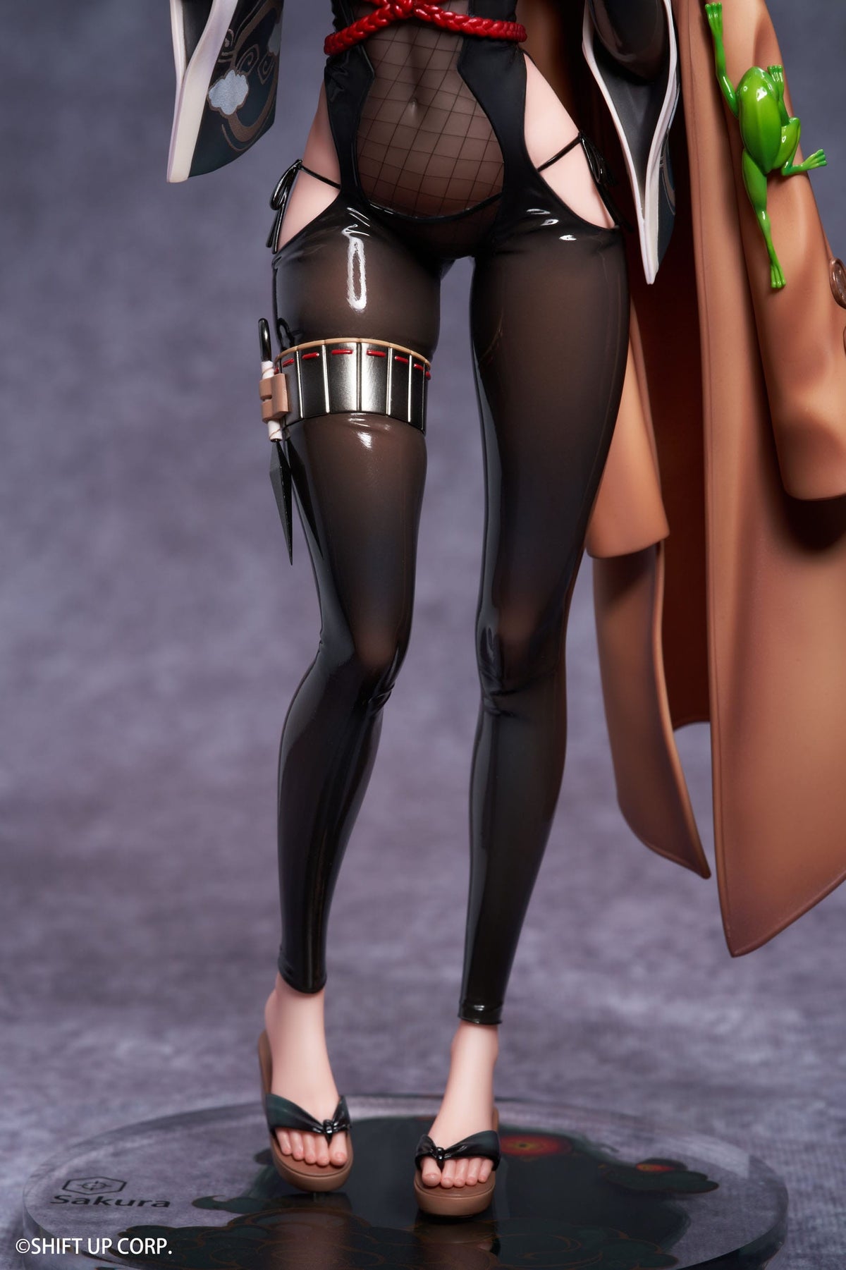 Godin van de overwinning: Nikke - Sakura - Midnight Stealth Figuur 1/7 (Hobby Sakura)