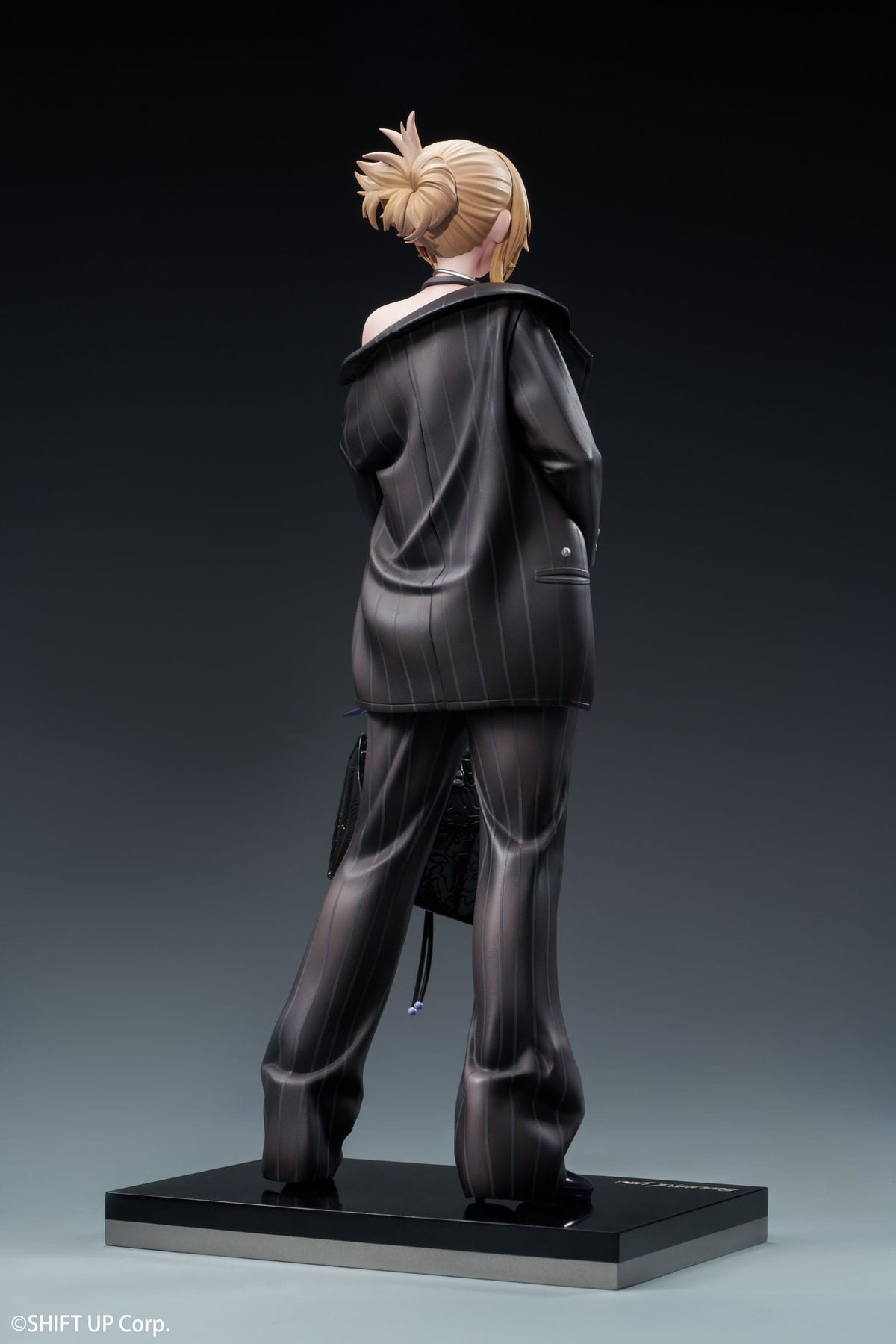 Goddess of Victory: Nikke - Grave - Beautiful You Deluxe Edition Figur 1/7 (Hobby Sakura)