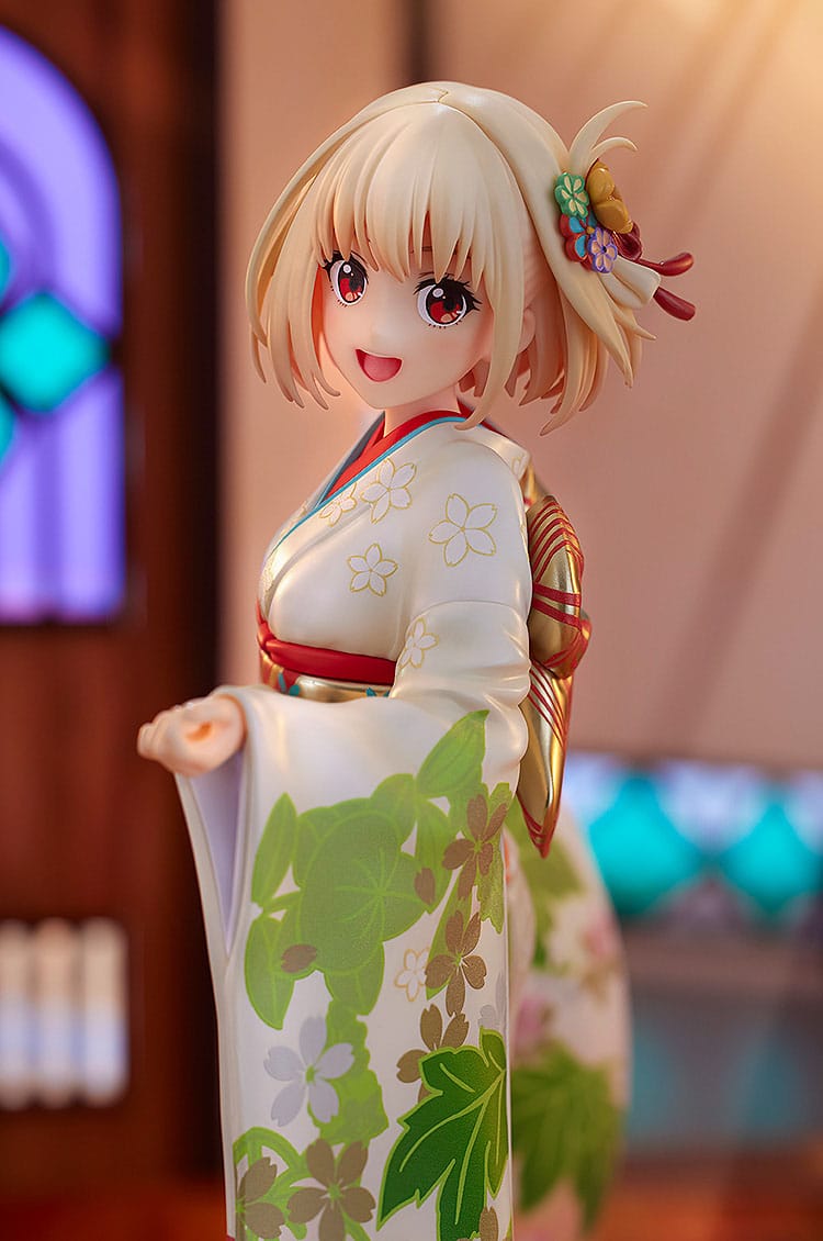 Lycoris Recoil - Chisato Nishikigi - Haregi figura 1/7 (Kadokawa)