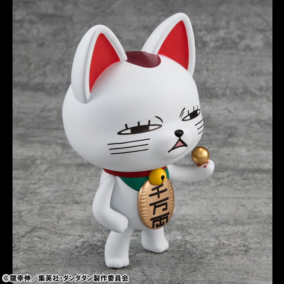 Dandadan - Turbo Granny - Fortune Cat Ver. 2 - Occultic Sofubi Collection - Vinyl Figur (MegaHouse)