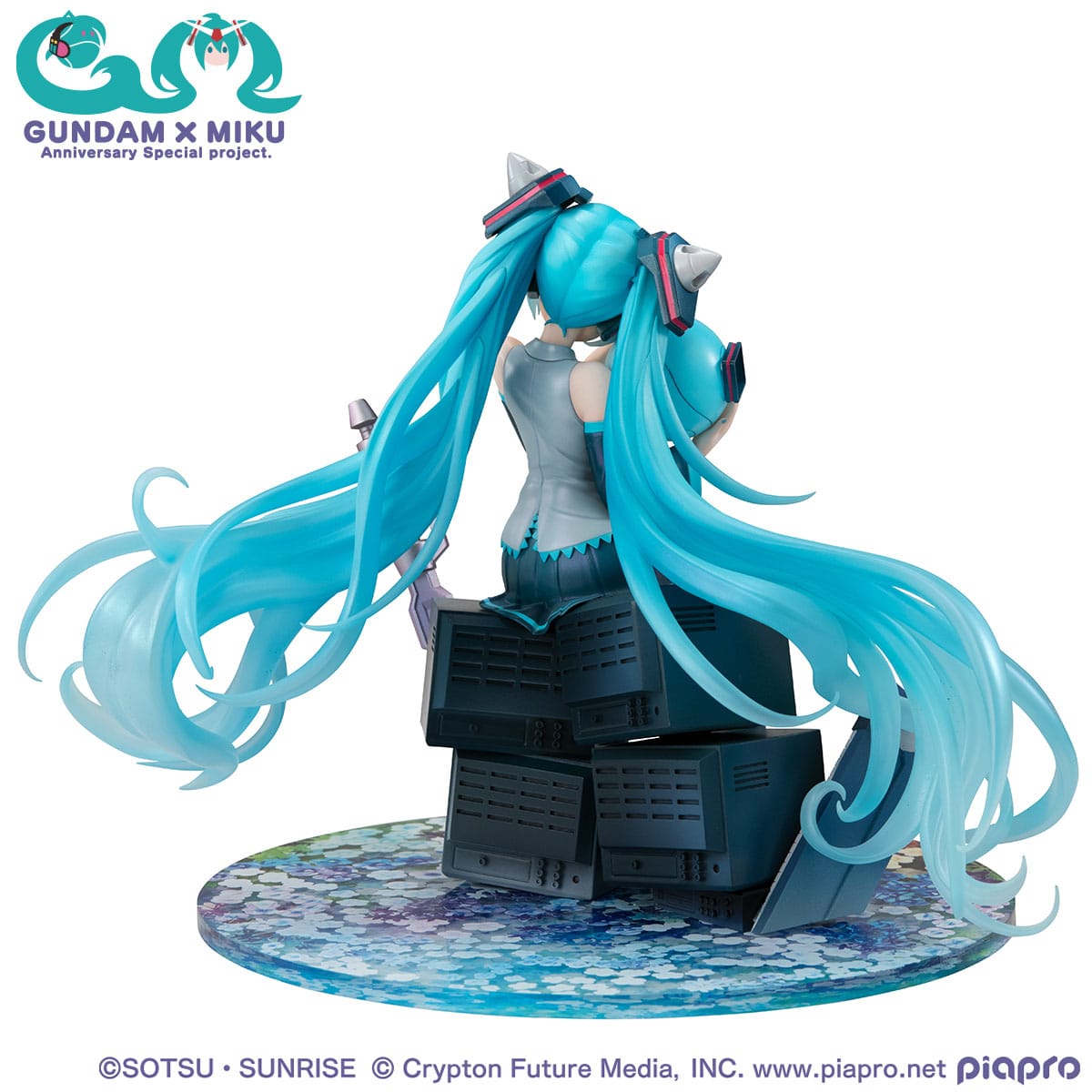 Hatsune Miku & Haro x Gundam - 45th Anniversary Special Project - Lucrea Figur (MegaHouse)