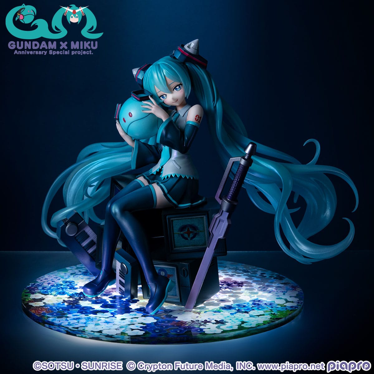 Hatsune Miku & Haro x Gundam - 45th Anniversary Special Project - Lucrea Figur (MegaHouse)