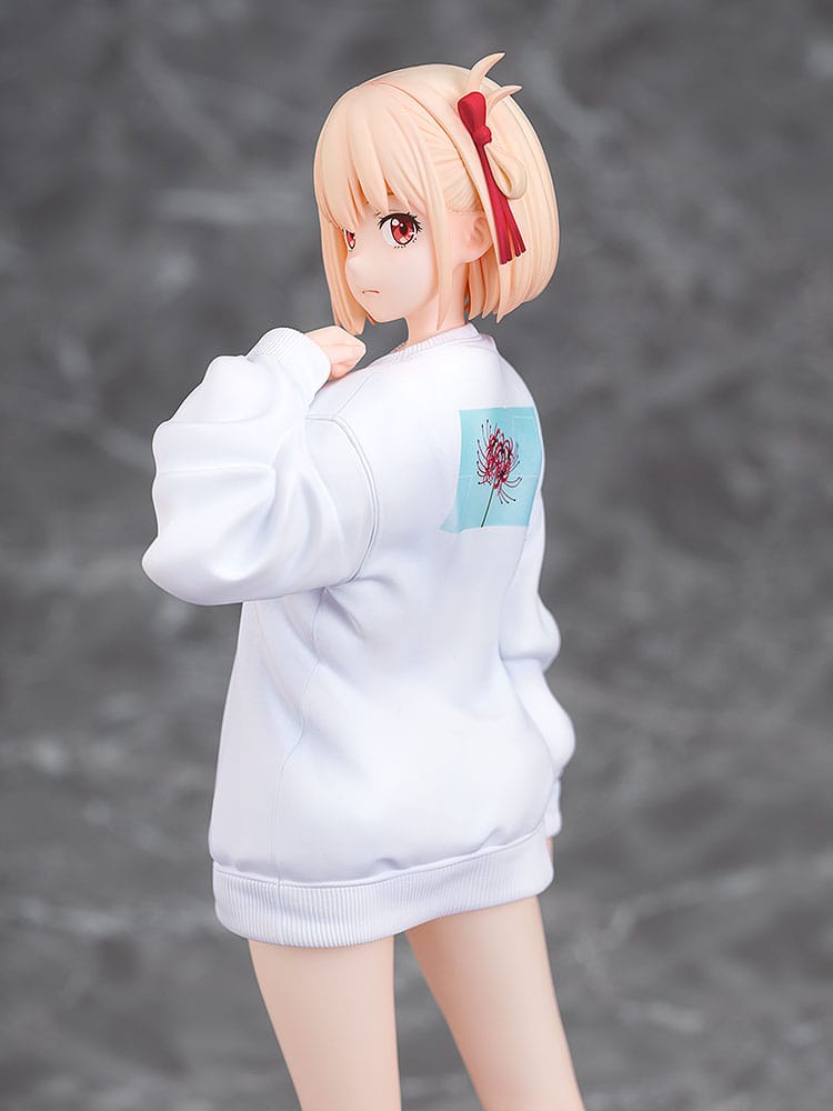 Lycoris Recoil - Chisato Nishikigi - Oversized Sweatshirt Figur 1/7 (Phat!)