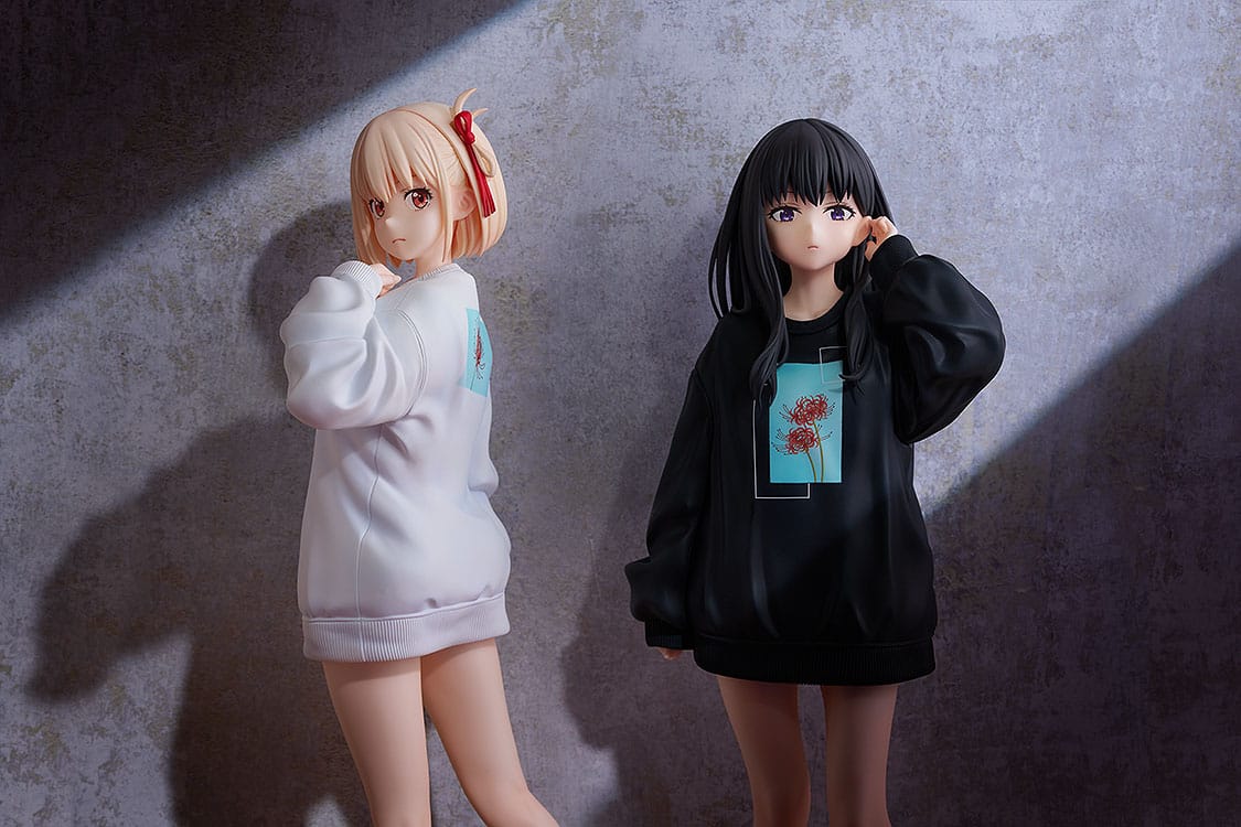 Lycoris Recoil - Chisato Nishikigi - Oversized Sweatshirt Figur 1/7 (Phat!)