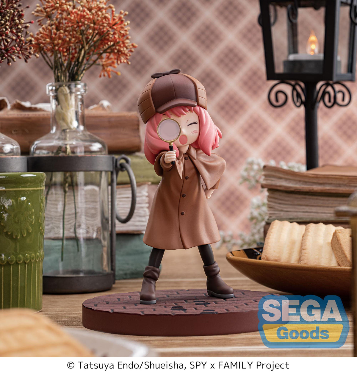 Spy x Family - Anya Forger - Giocare al detective Ver. Luminasta figura (SEGA)