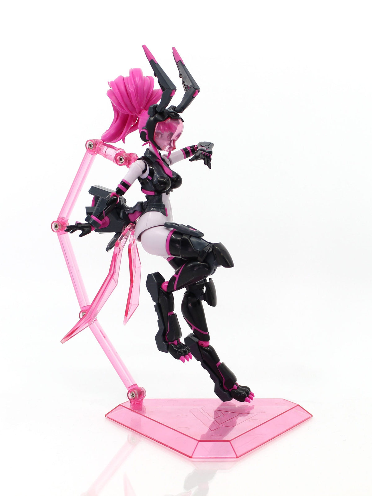 Anima Circuit - Vio the Rabbit - Plastic Model Kit 1/12 (Sentinel)