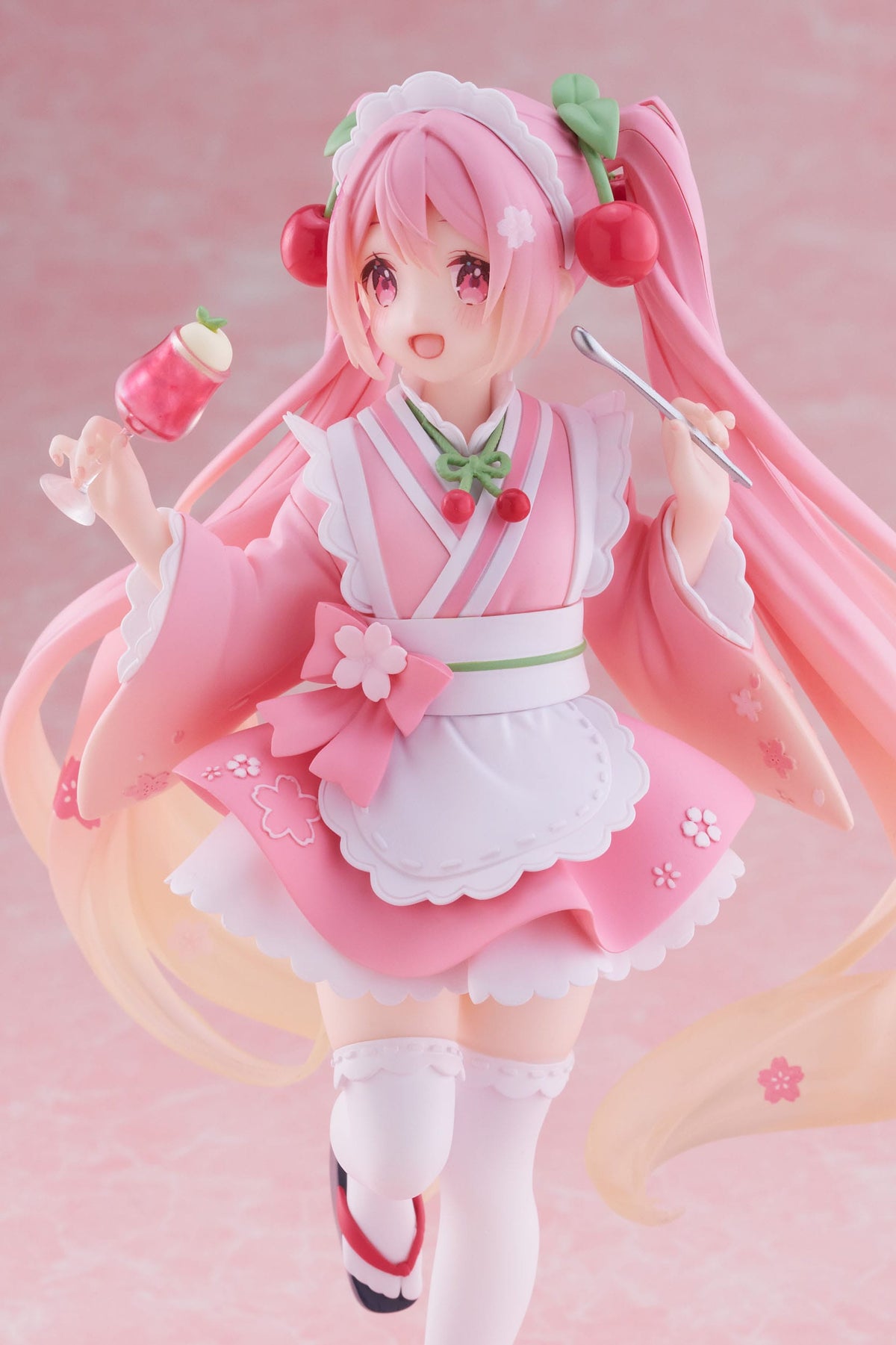 Hatsune Miku - Sakura Miku - Japanese Café Coreful Figur (Taito) (re-run)