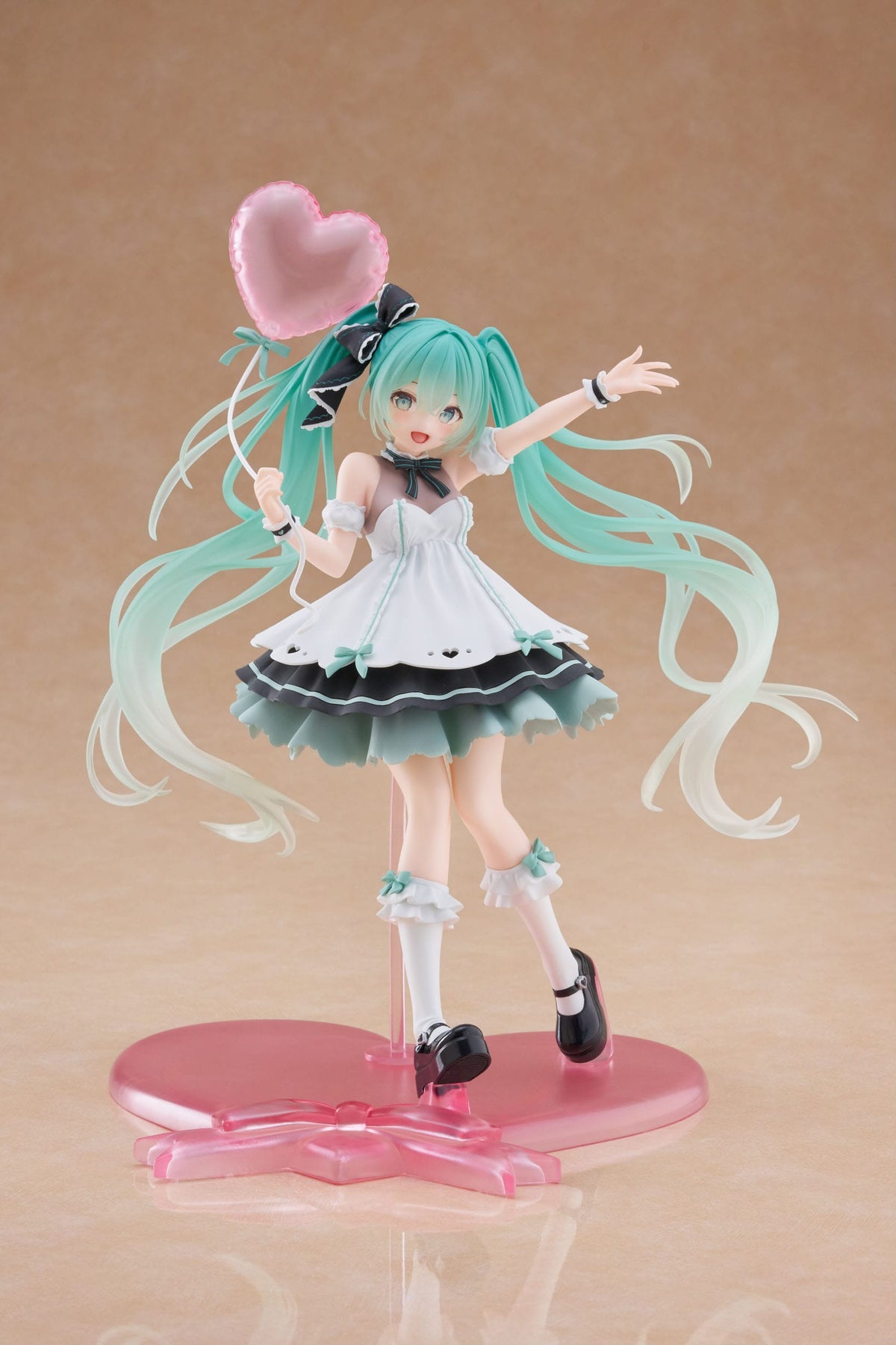 Hatsune Miku - Birthday 2025 Party - AMP+ figure (Taito)