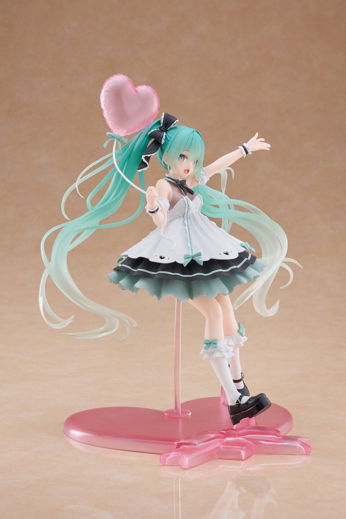 Hatsune Miku - Birthday 2025 Party - AMP+ figure (Taito)