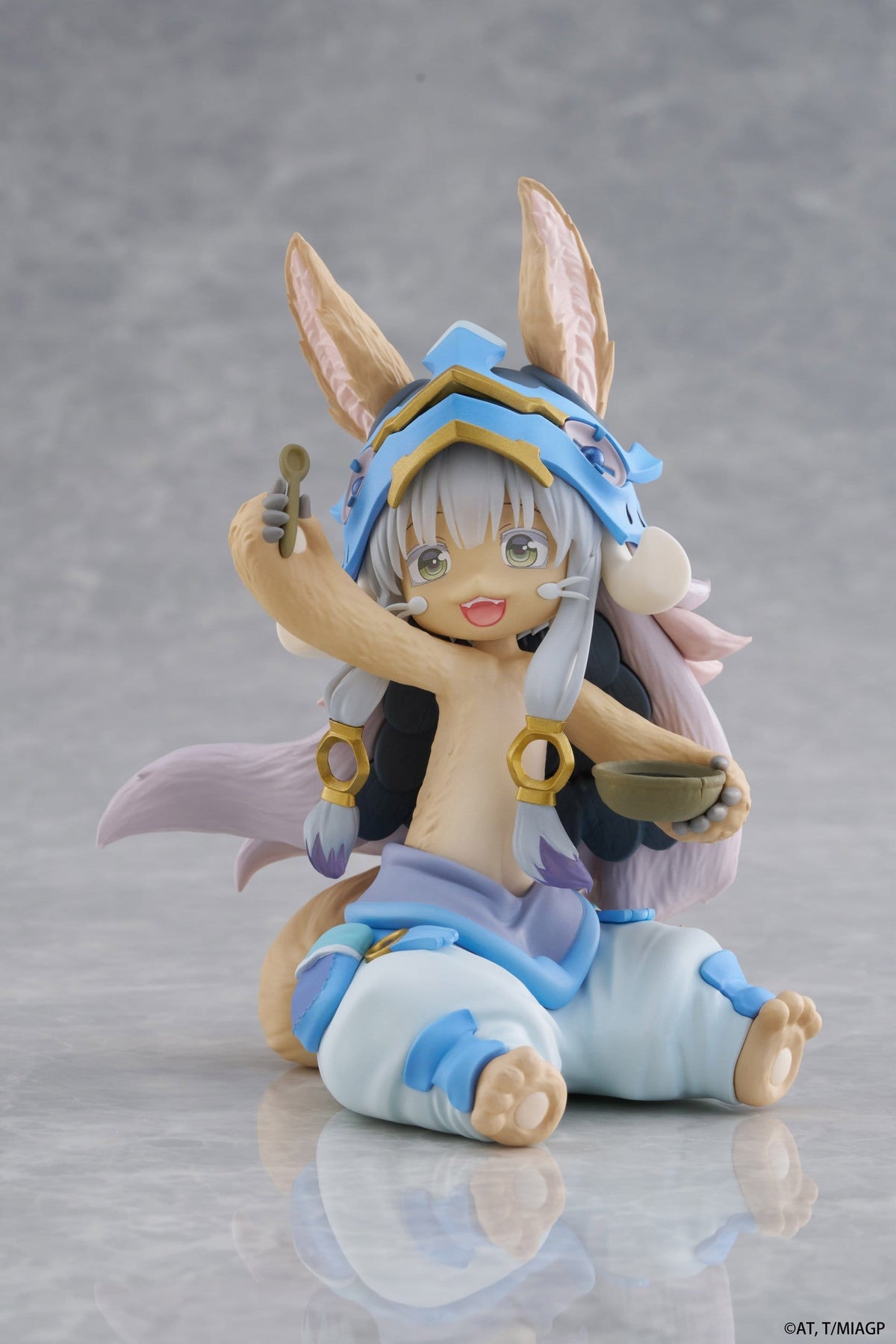 Made in Abyss - Nanachi - Mealtime Desktop Cute Figur (Taito)