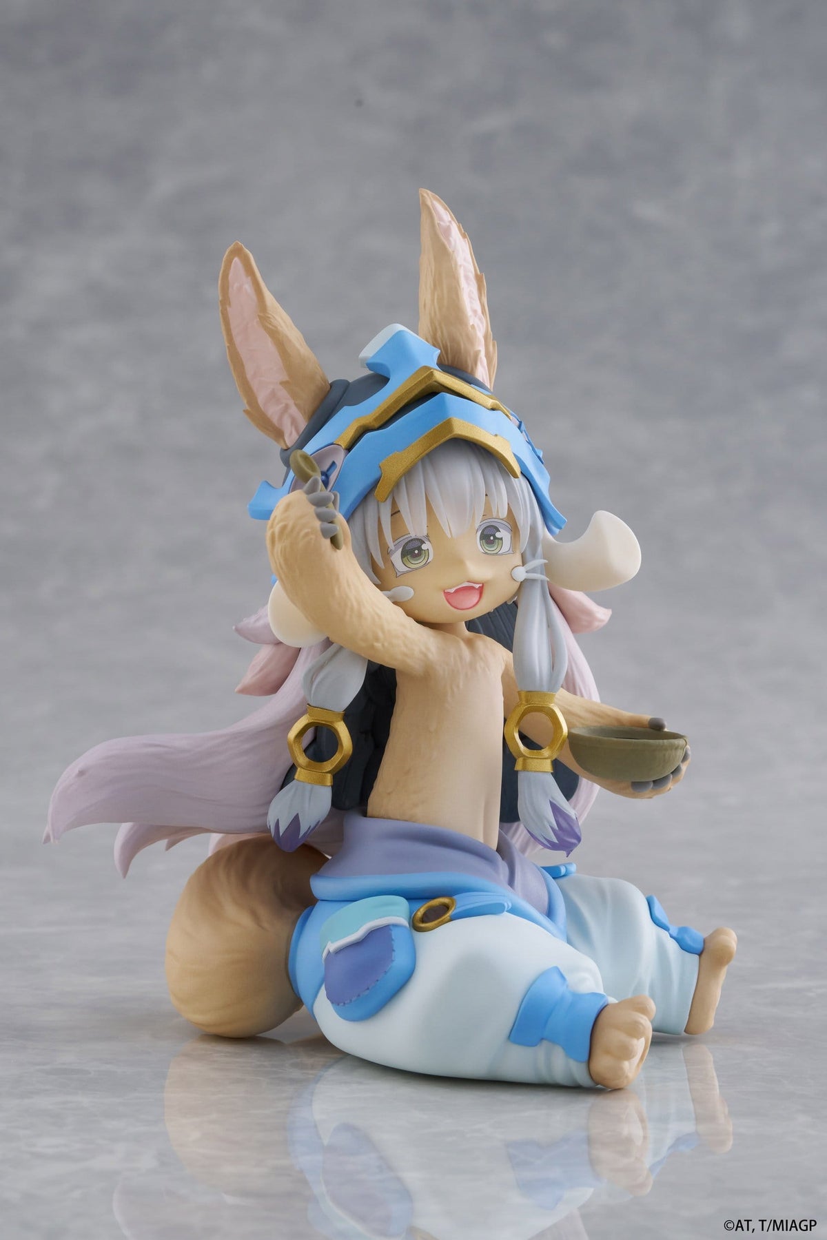 Made in Abyss - Nanachi - Mealtime Desktop Cute Figur (Taito)