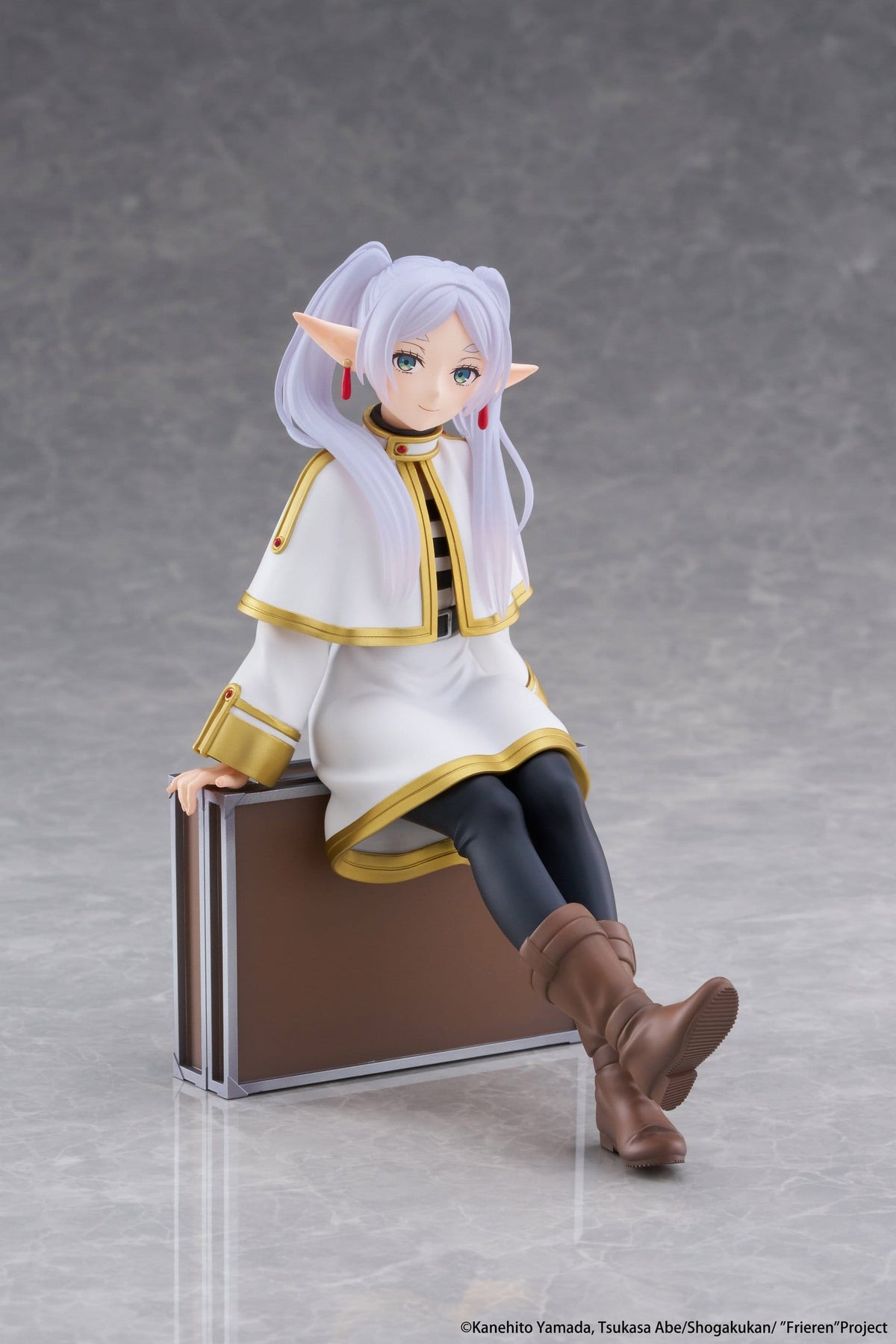 Frieren: Beyond Journey's End - Frieren - Trunk Case Desktop Cute figure (Taito) (re-run)