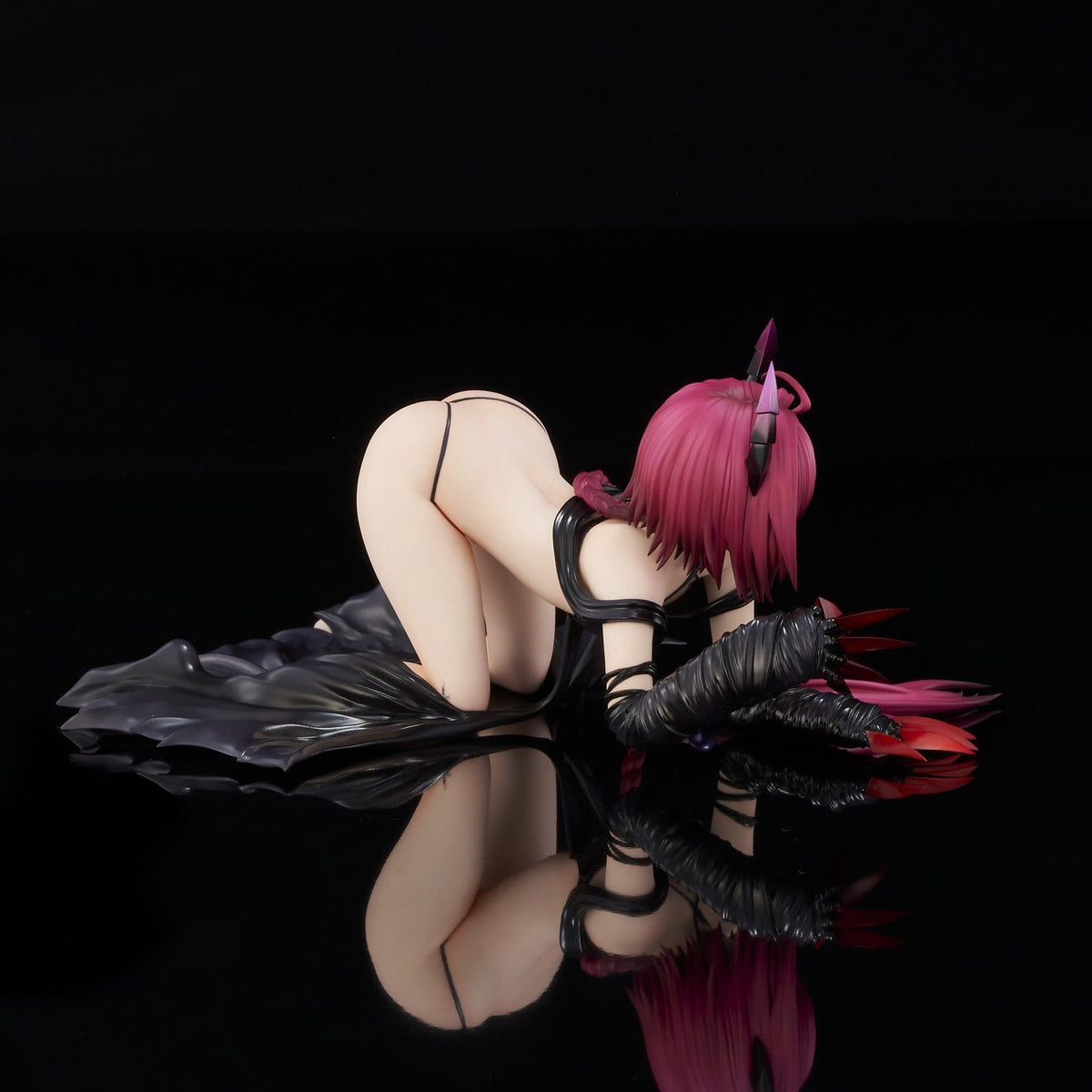 To Love-Ru Darkness - Mea Kurosaki - Darkness Renewal Package Edition Figur 1/6 (Union Creative)