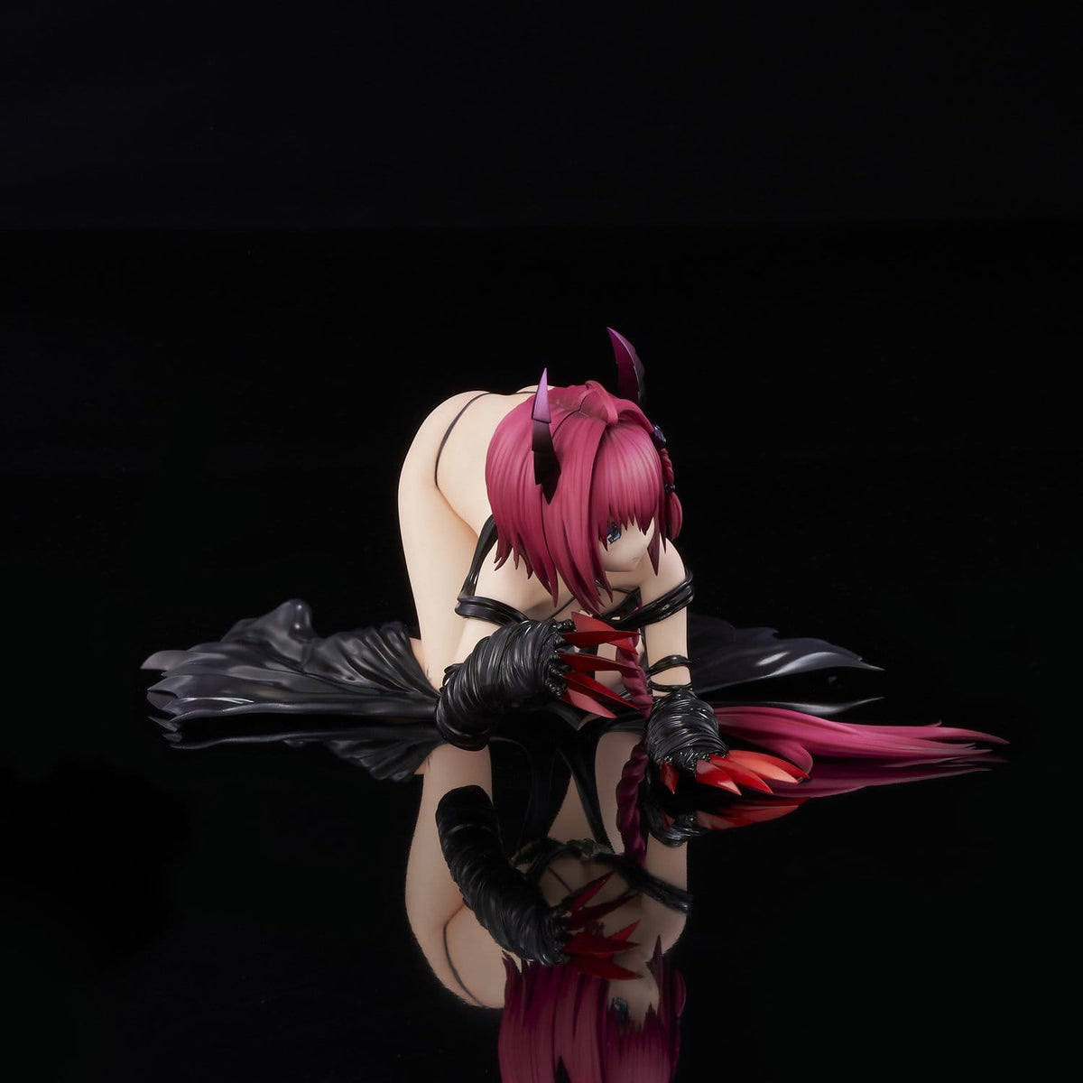 To Love-Ru Darkness - Mea Kurosaki - Darkness Renewal Package Edition Figur 1/6 (Union Creative)