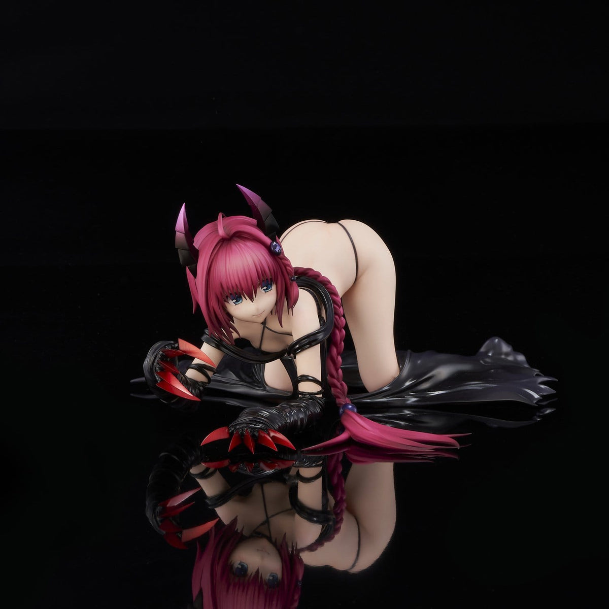 To Love-Ru Darkness - Mea Kurosaki - Darkness Renewal Package Edition Figur 1/6 (Union Creative)