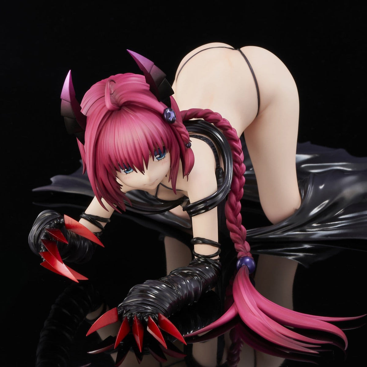 To Love-Ru Darkness - Mea Kurosaki - Darkness Renewal Package Edition Figur 1/6 (Union Creative)