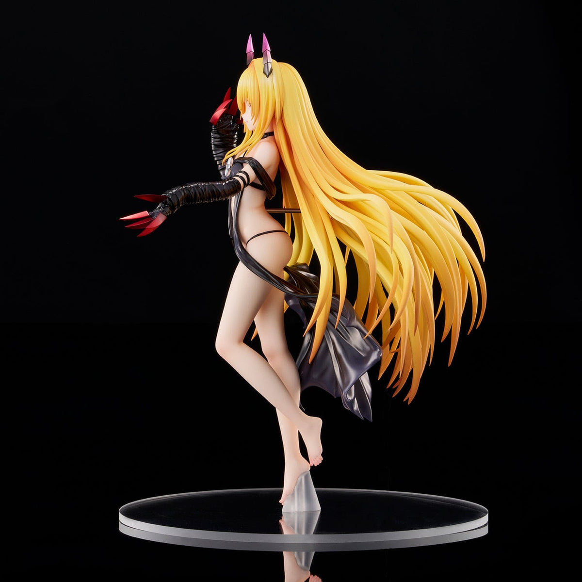 To Love -Ru Darkness - Golden Darkness - Darkness figure 1/6 (Union Creative)