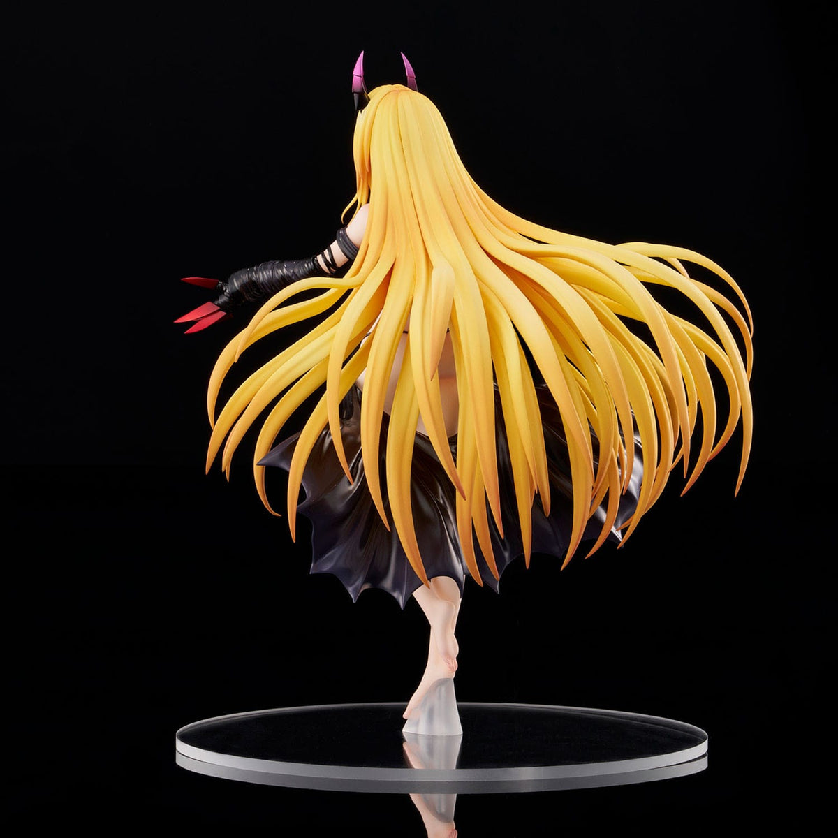 To Love -Ru Darkness - Golden Darkness - Darkness figure 1/6 (Union Creative)