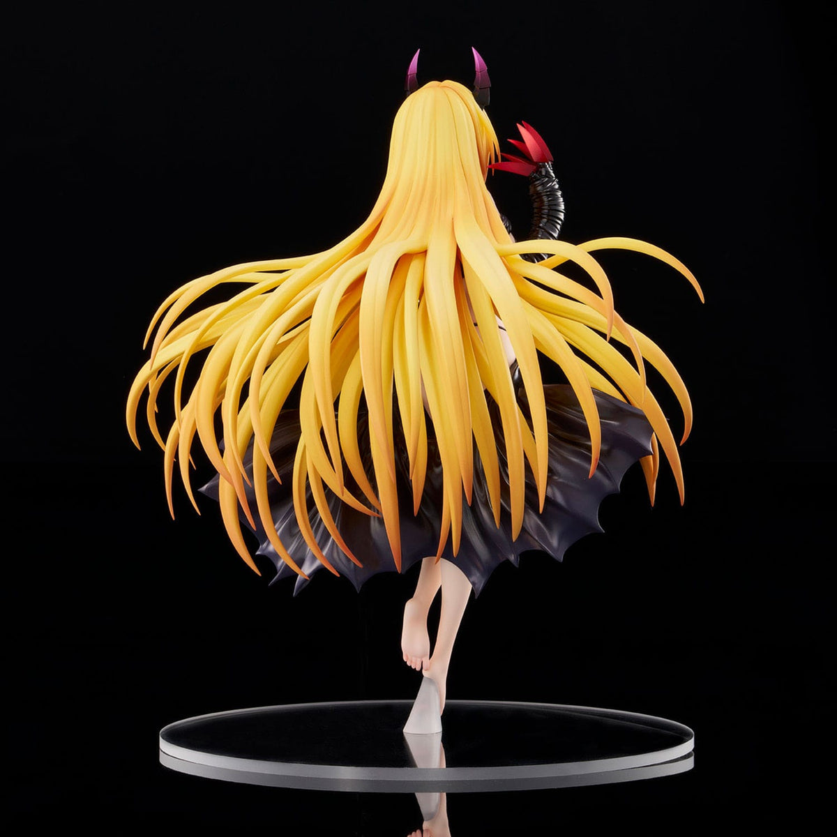 To Love -Ru Darkness - Golden Darkness - Darkness figure 1/6 (Union Creative)