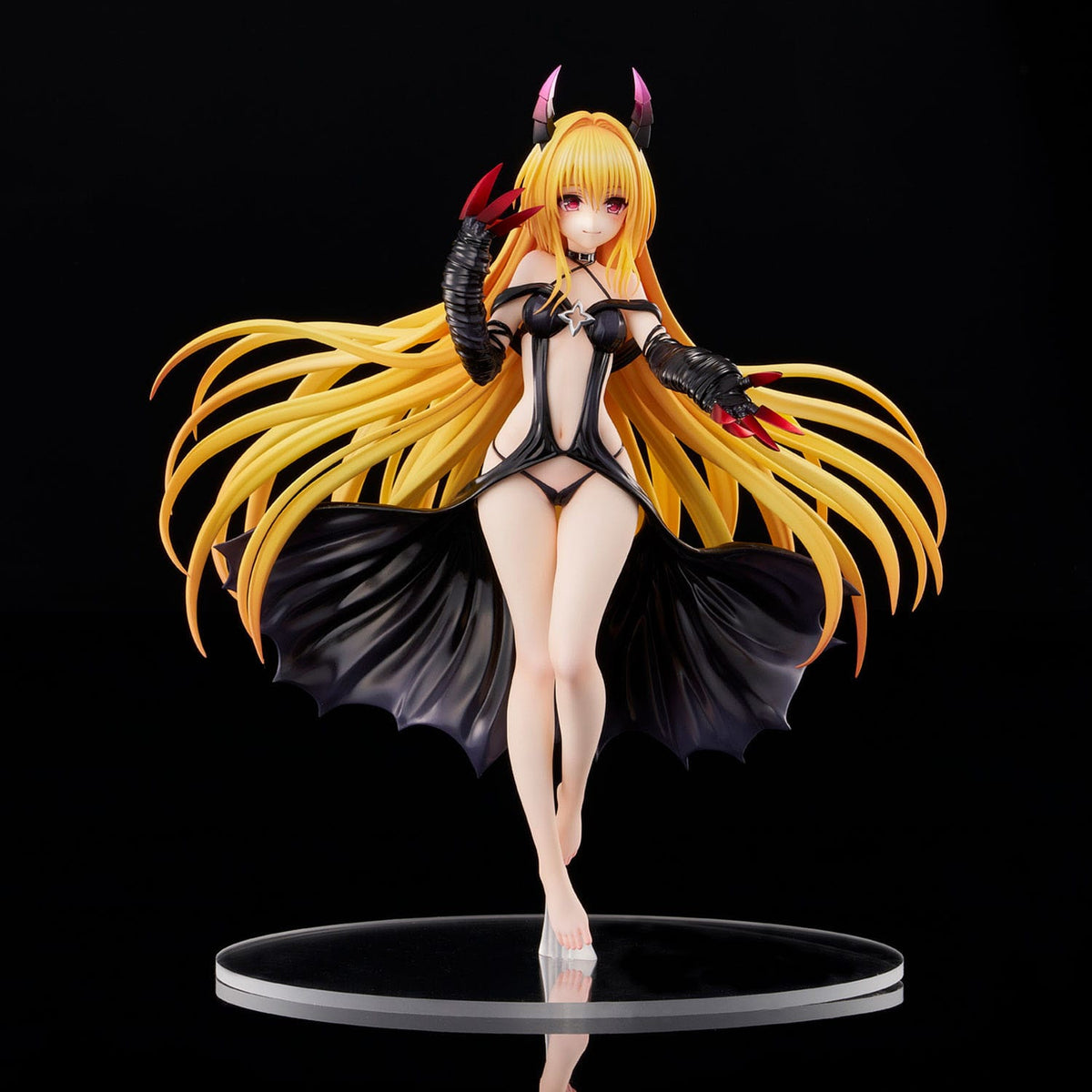 To Love -Ru Darkness - Golden Darkness - Darkness figure 1/6 (Union Creative)