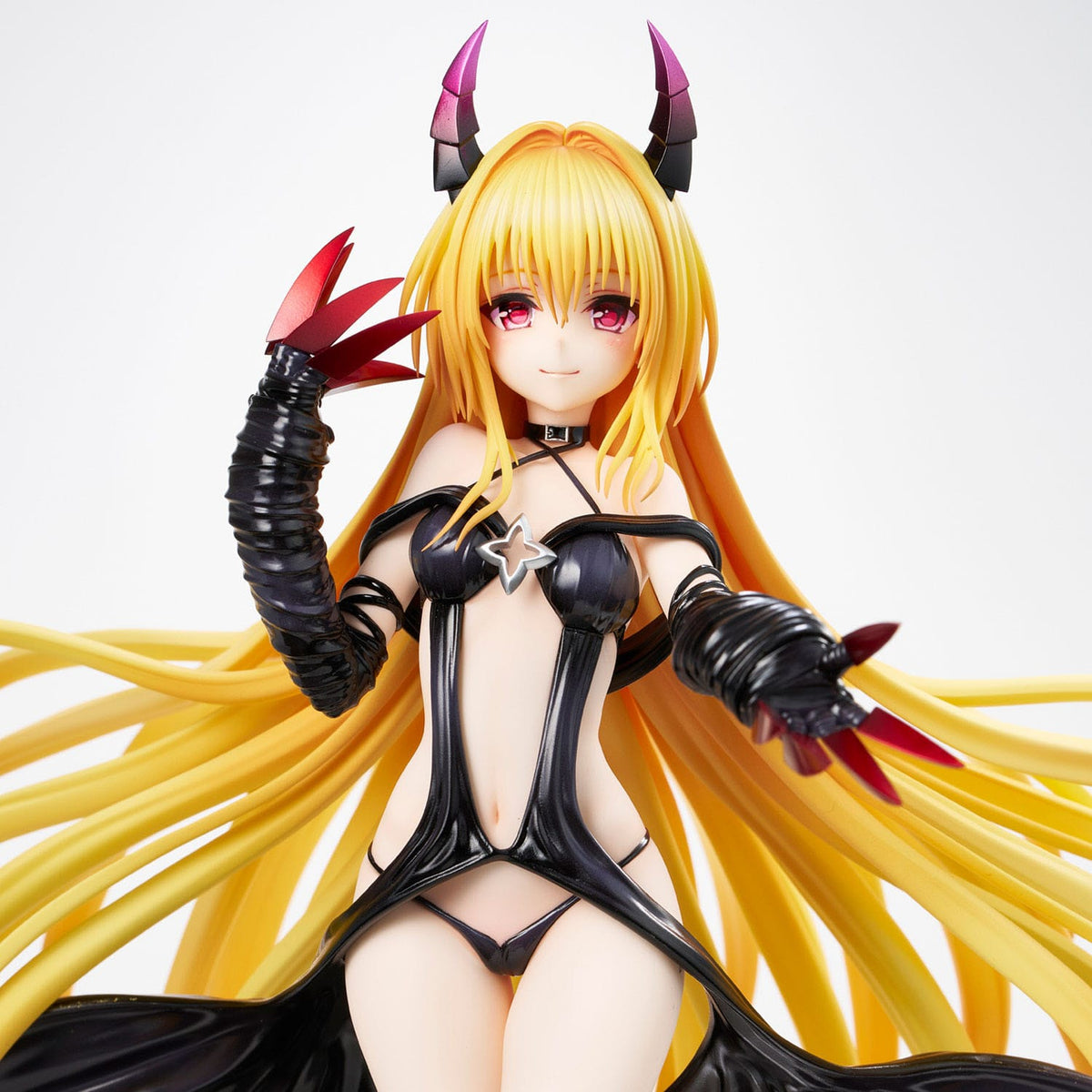 To Love -Ru Darkness - Golden Darkness - Darkness figure 1/6 (Union Creative)