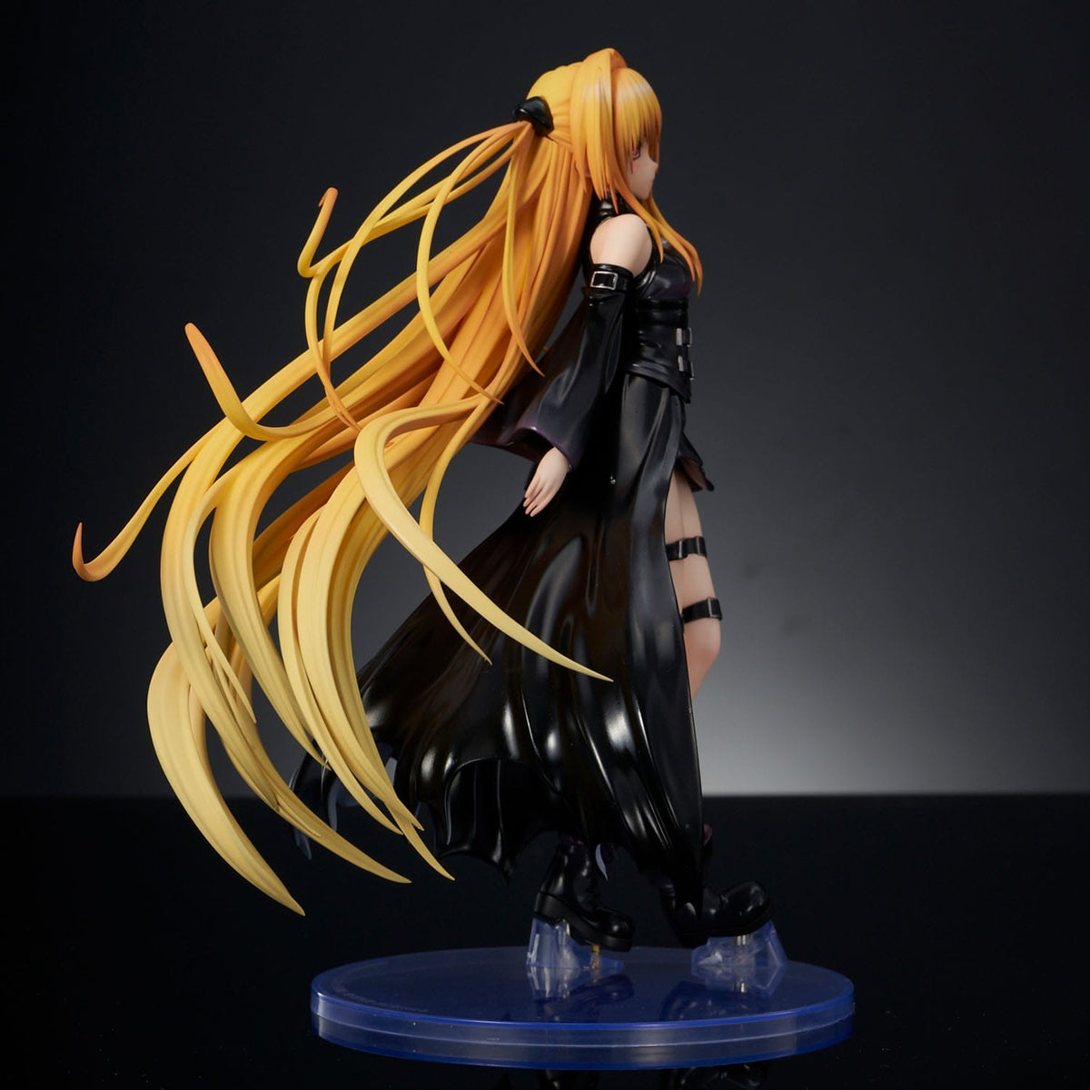 To Love-Ru Darkness - Golden Darkness - Black Trance Version - Figur 1/6 (Union Creative)