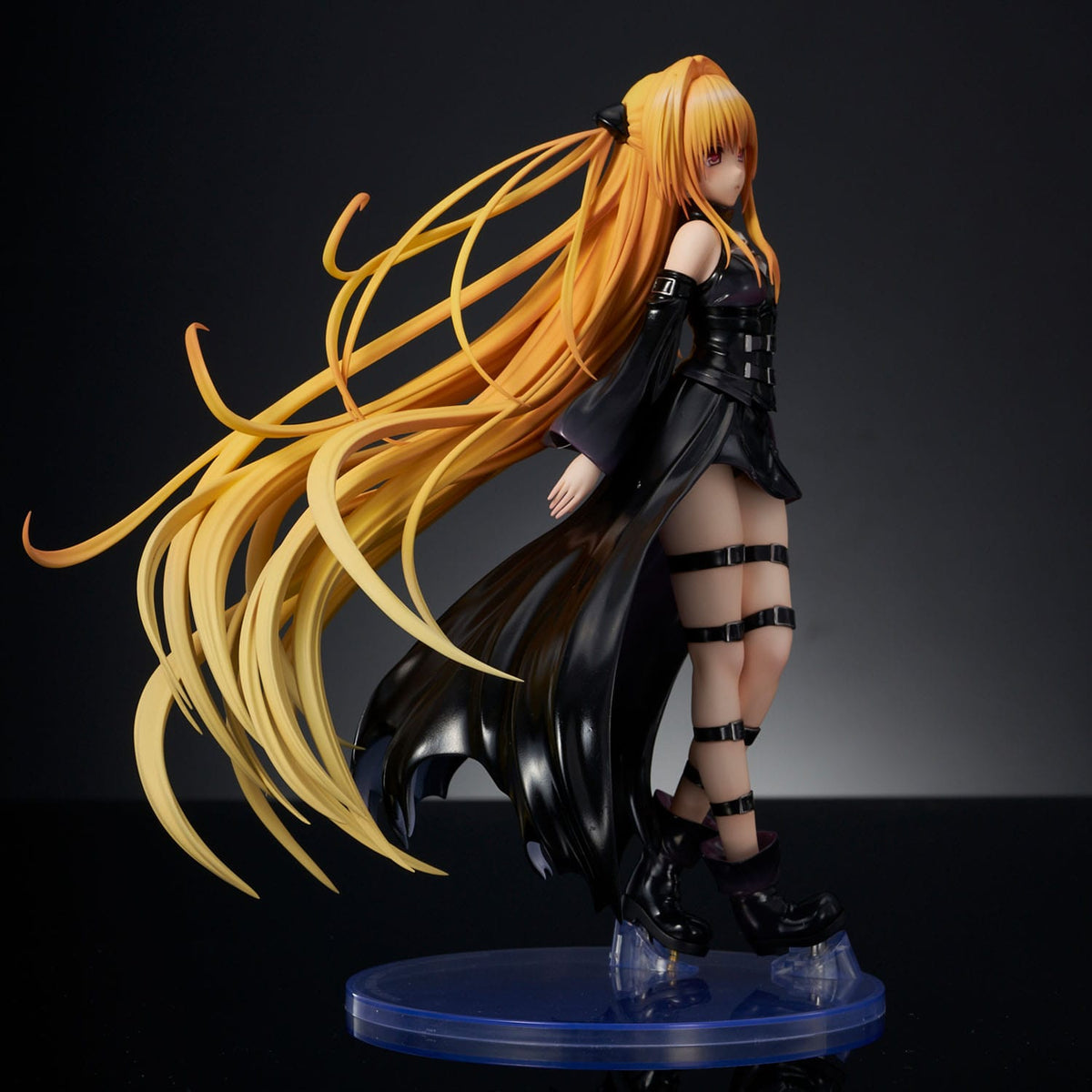 To Love-Ru Darkness - Golden Darkness - Black Trance Version - Figur 1/6 (Union Creative)