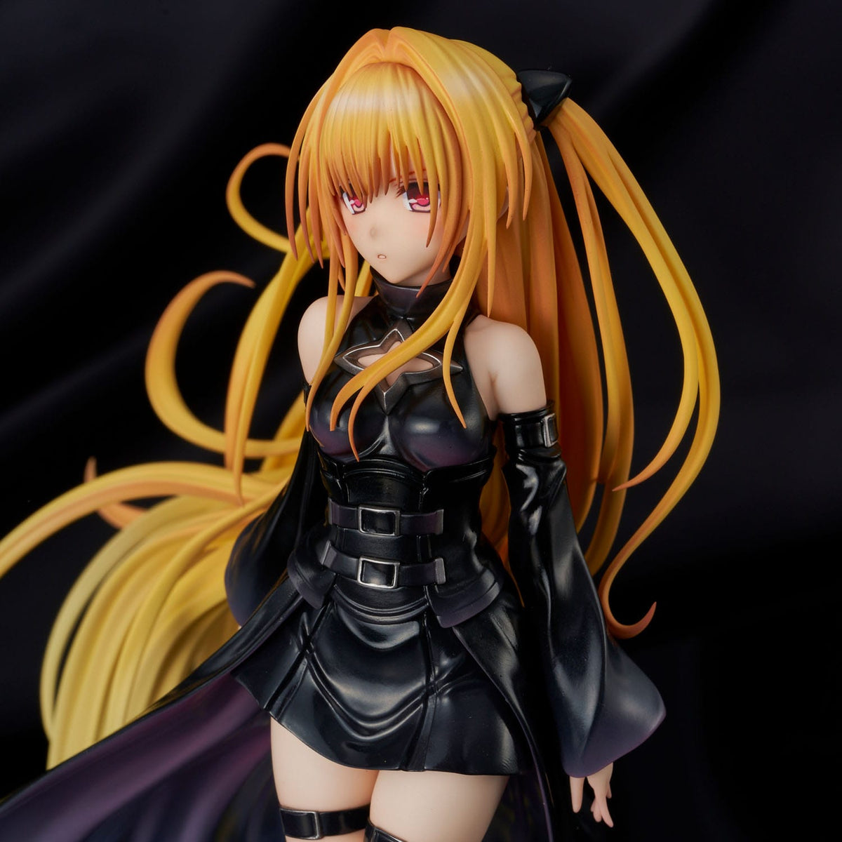 To Love-Ru Darkness - Golden Darkness - Black Trance Version - Figur 1/6 (Union Creative)
