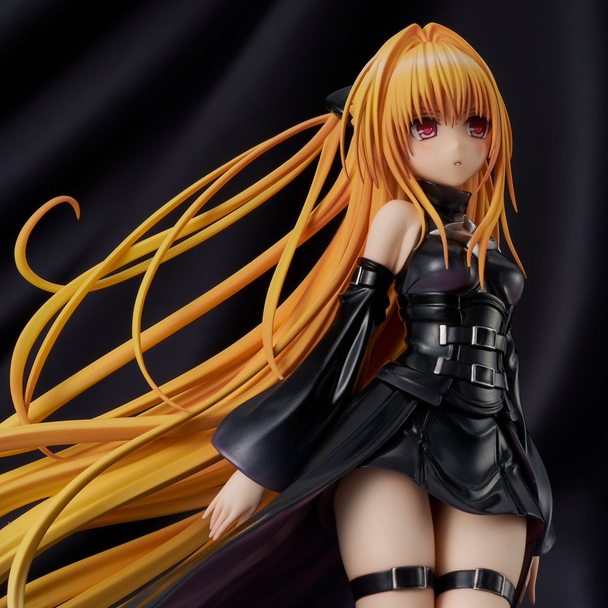 To Love-Ru Darkness - Golden Darkness - Black Trance Version - Figur 1/6 (Union Creative)