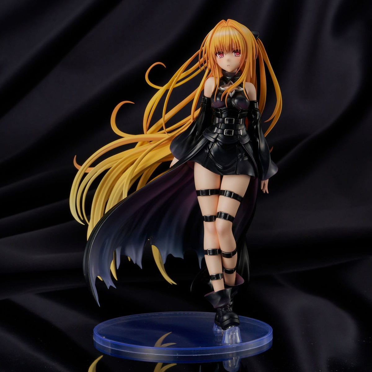 To Love-Ru Darkness - Golden Darkness - Black Trance Version - Figur 1/6 (Union Creative)