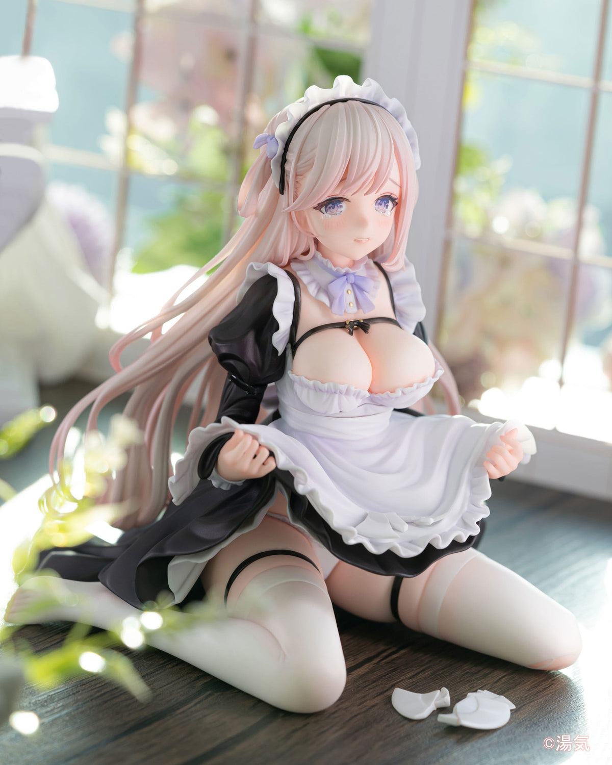 Personnage original - Clumsy Maid Lily - illustration par Yuge figurine 1/6 (Vibrastar)