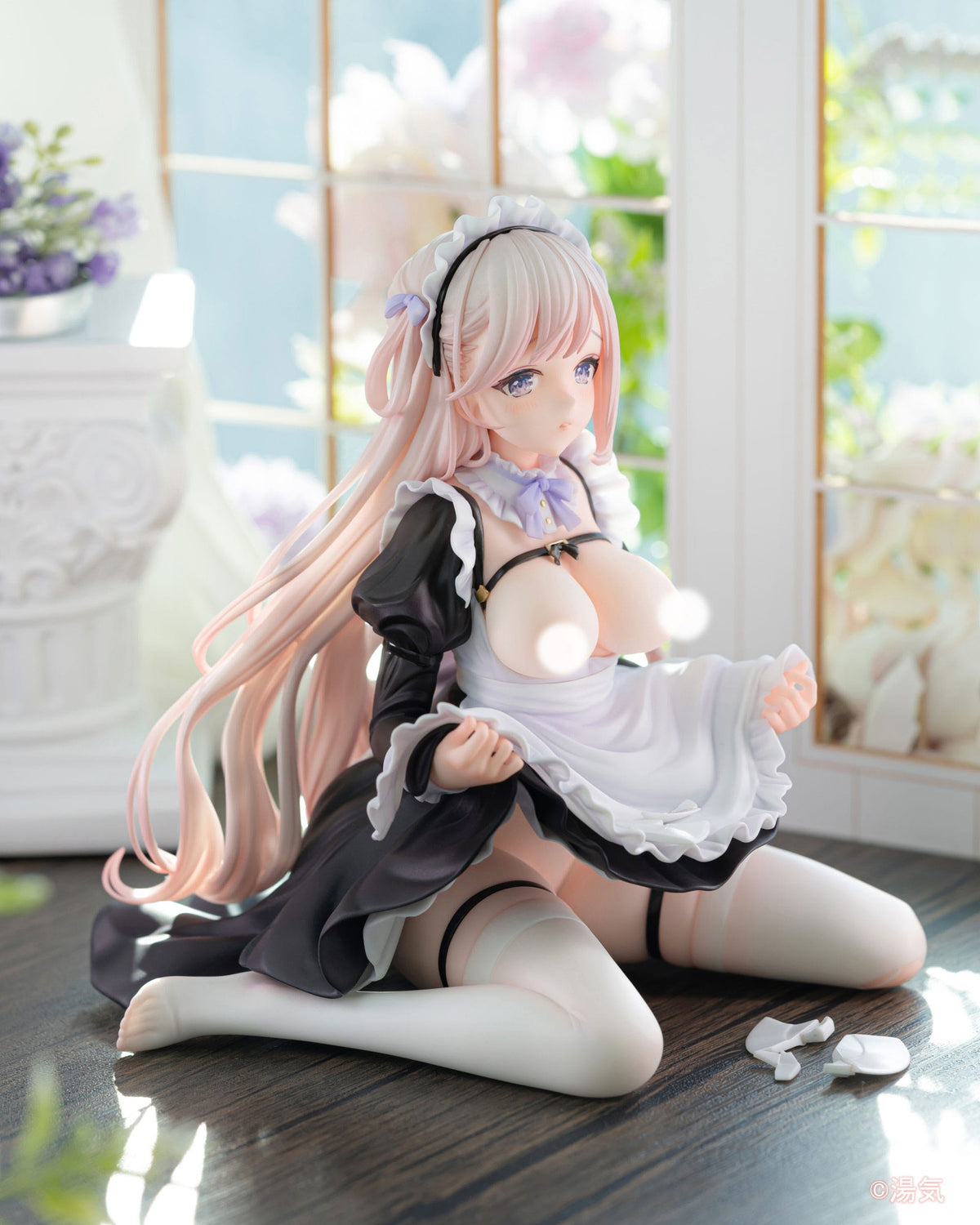 Personnage original - Clumsy Maid Lily - illustration par Yuge figurine 1/6 (Vibrastar)