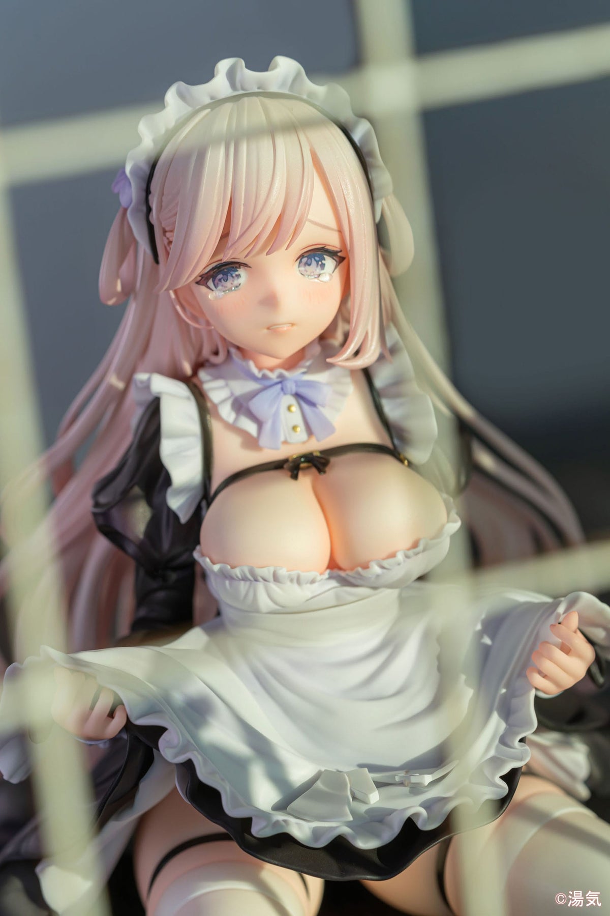 Personnage original - Clumsy Maid Lily - illustration par Yuge figurine 1/6 (Vibrastar)