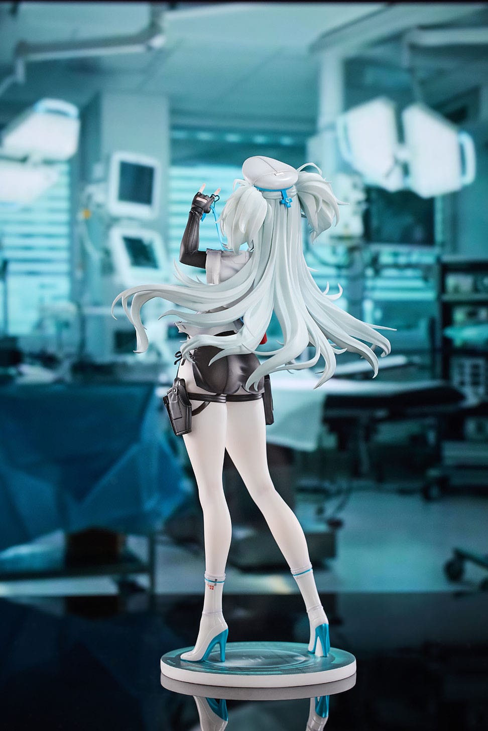 Girls' Frontline 2: Exilium - Florence PA-15 - Enchanting White Feather Figur 1/6 (VKEND Hobby)