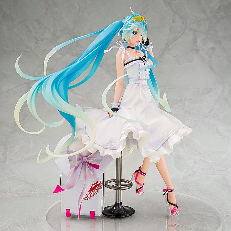 Hatsune Miku - Racing Miku 2021 - Estilo Vacaciones figura (Wonderful Works)