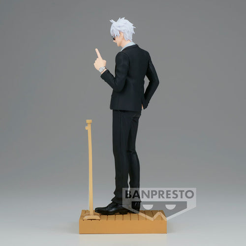 Jujutsu Kaisen - Satoru Gojo - Suit Ver. Diorama Figure (Banpresto)