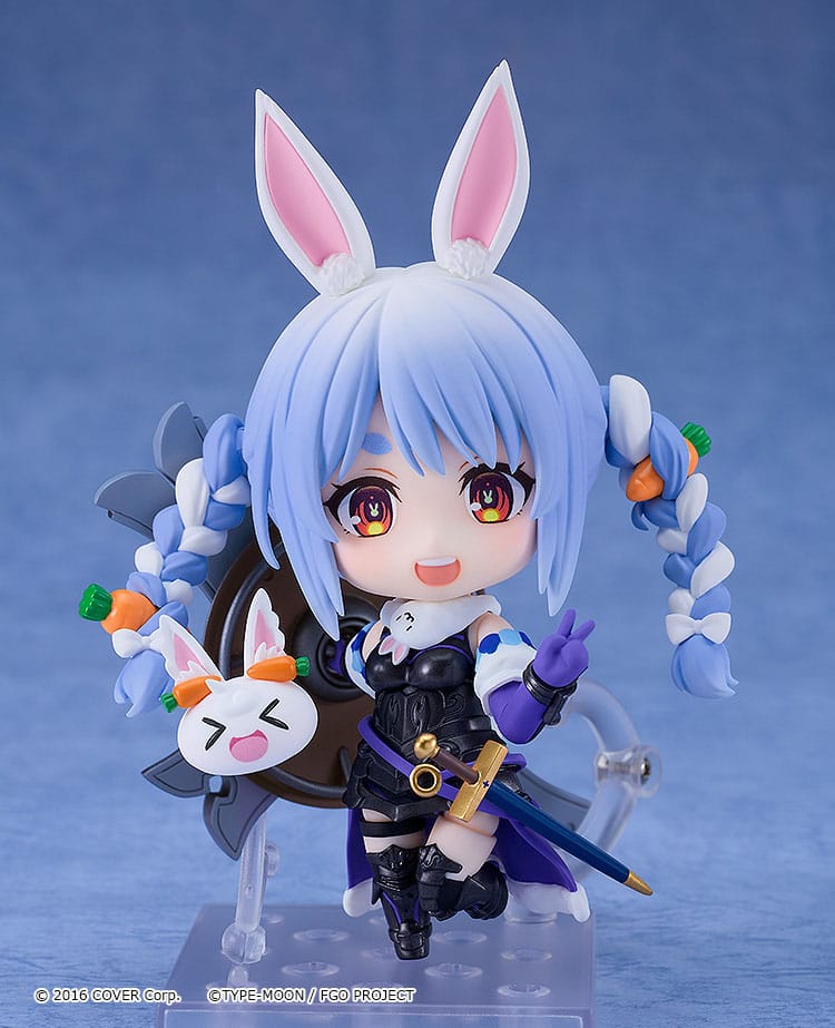 Hololive Production x Fate/Grand Order - Usada Pekora - Mash Kyrielight Collaboration Nendoroid figure (Aniplex)