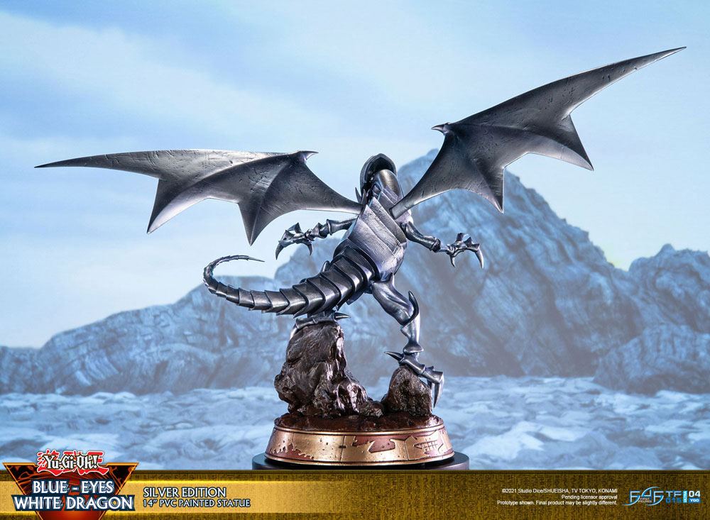 Yu-Gi-Oh! - Blauäugiger Weißer Drache (Blue-Eyes White Dragon) - Silver Edition Figur (First 4 Figures)