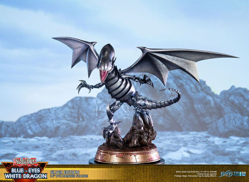 Yu-Gi-Oh! - Blauäugiger Weißer Drache (Blue-Eyes White Dragon) - Silver Edition Figur (First 4 Figures)