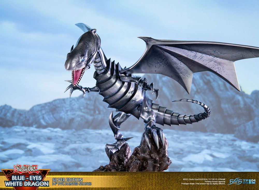 Yu-Gi-Oh! - Blauäugiger Weißer Drache (Blue-Eyes White Dragon) - Silver Edition Figur (First 4 Figures)