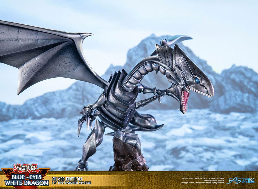 Yu-Gi-Oh! - Blauäugiger Weißer Drache (Blue-Eyes White Dragon) - Silver Edition Figur (First 4 Figures)