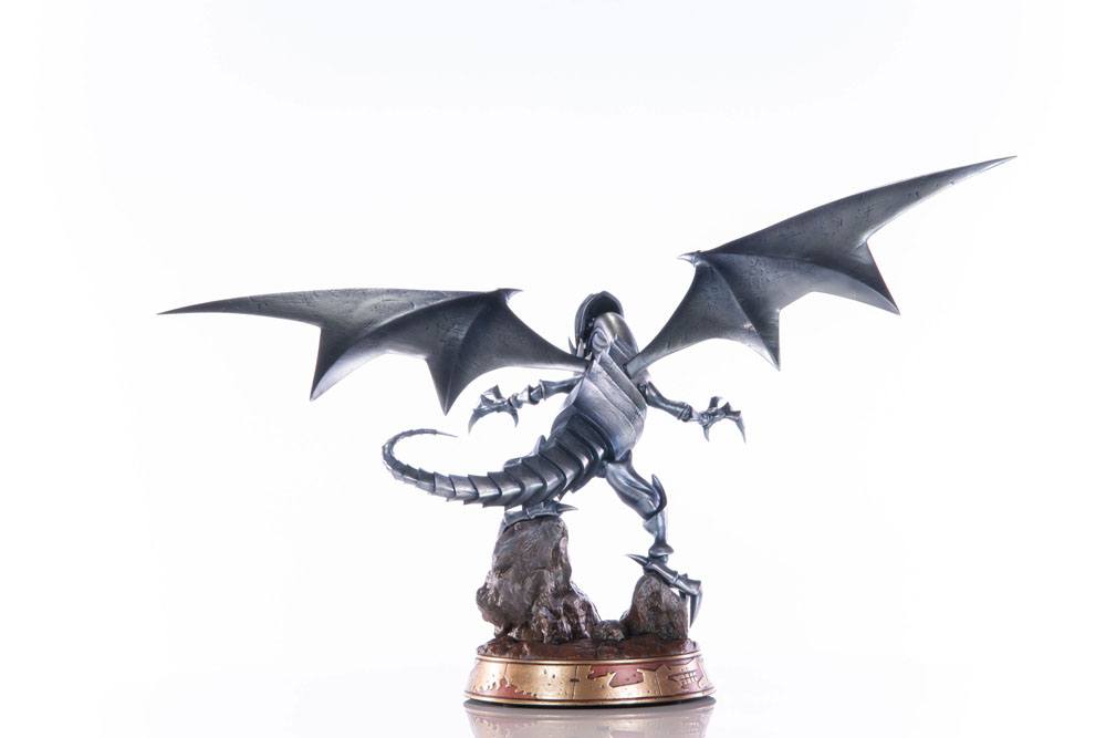 Yu-Gi-Oh! - Blauäugiger Weißer Drache (Blue-Eyes White Dragon) - Silver Edition Figur (First 4 Figures)