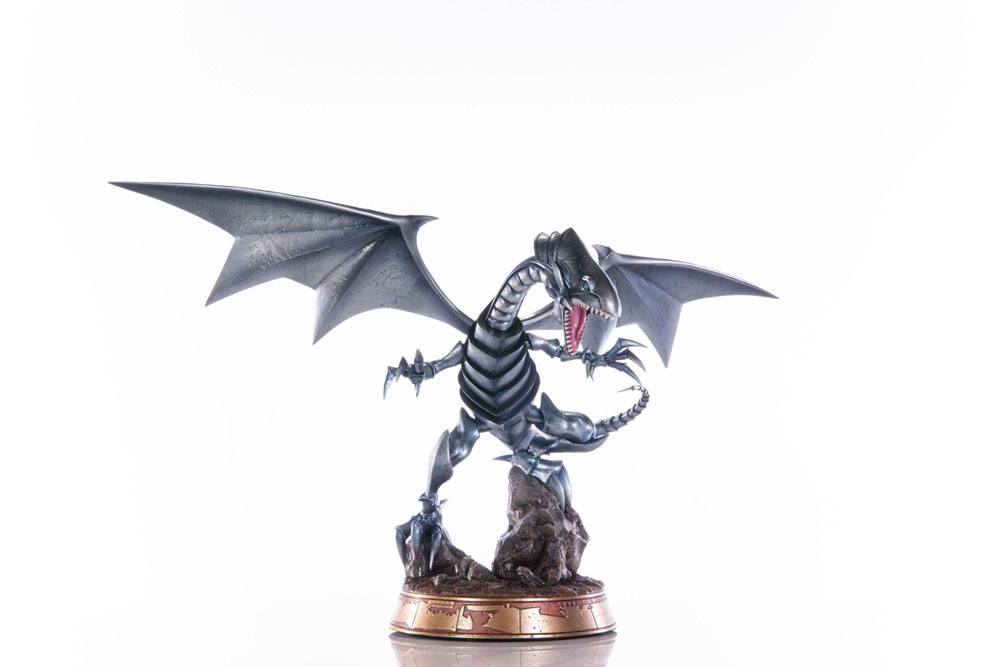 Yu-Gi-Oh! - Blauäugiger Weißer Drache (Blue-Eyes White Dragon) - Silver Edition Figur (First 4 Figures)
